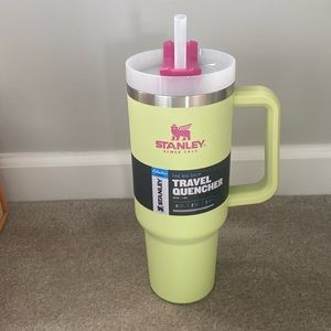 Stanley Travel Quencher lime green & pink 40 oz New